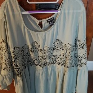 Torrid 5 babydoll blouse